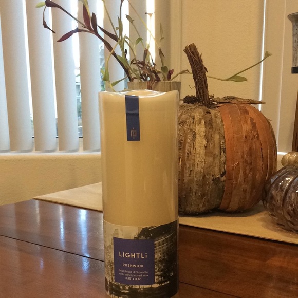 LightLi Flameless Candle - Picture 3 of 5